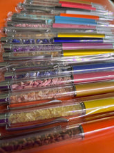 Load image into Gallery viewer, Pen: Crystal gem chipped filled