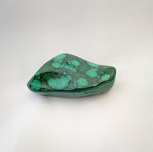Load image into Gallery viewer, Carved: Malachite